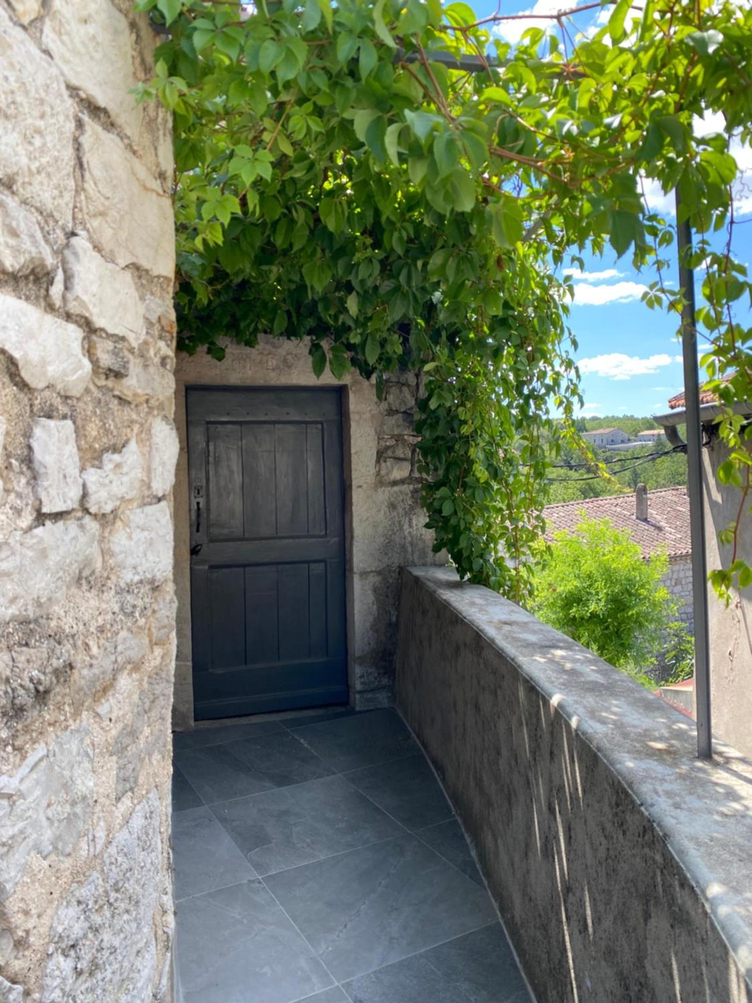 Magnifique Maison En Coeur De Balazuc, Proche Plages Ardeche Rum bild
